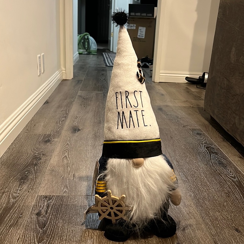 Rae Dunn NWT First Mate Gnome